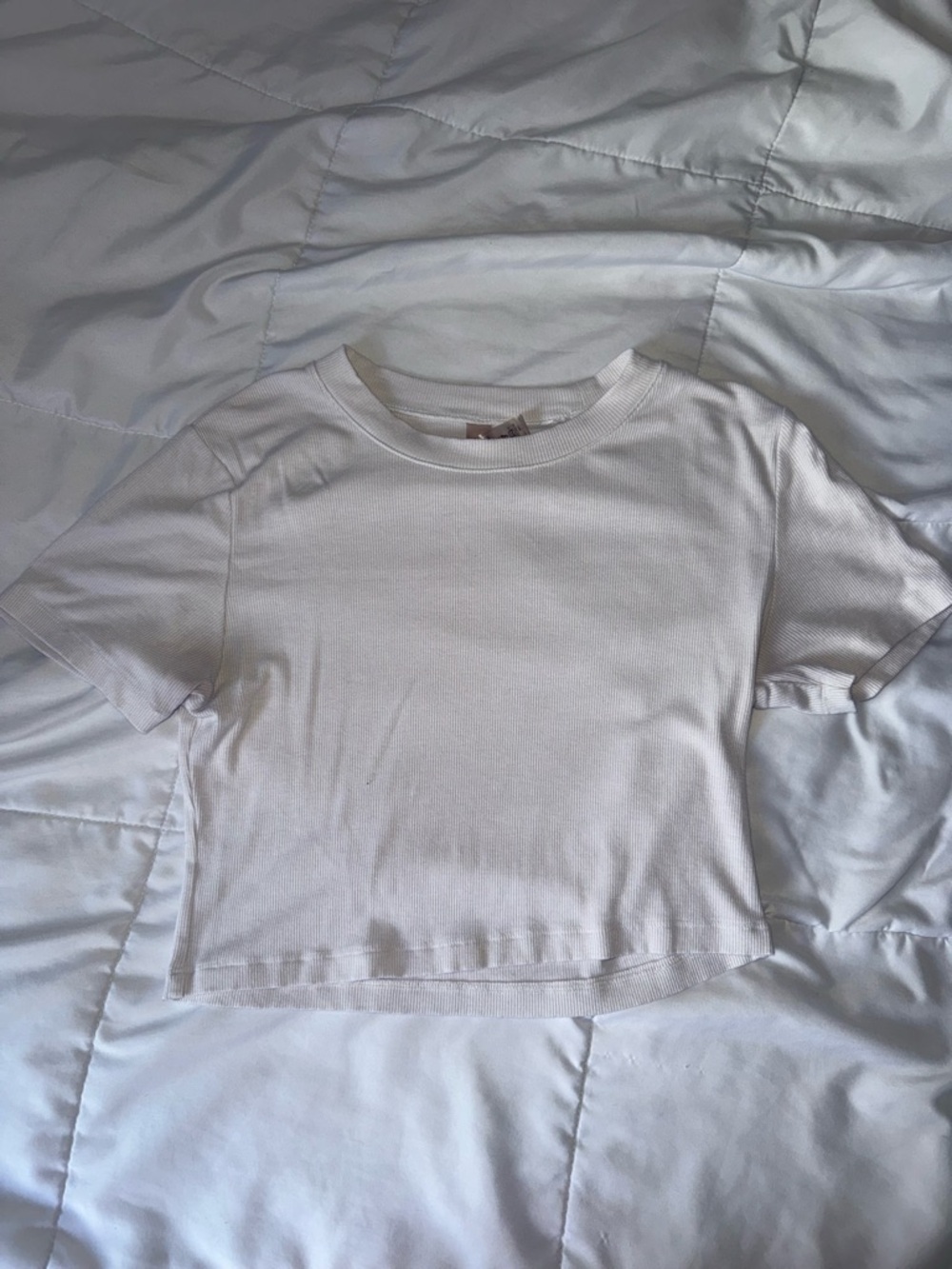 Women Classic White Ribbed Short Sleeve Tee